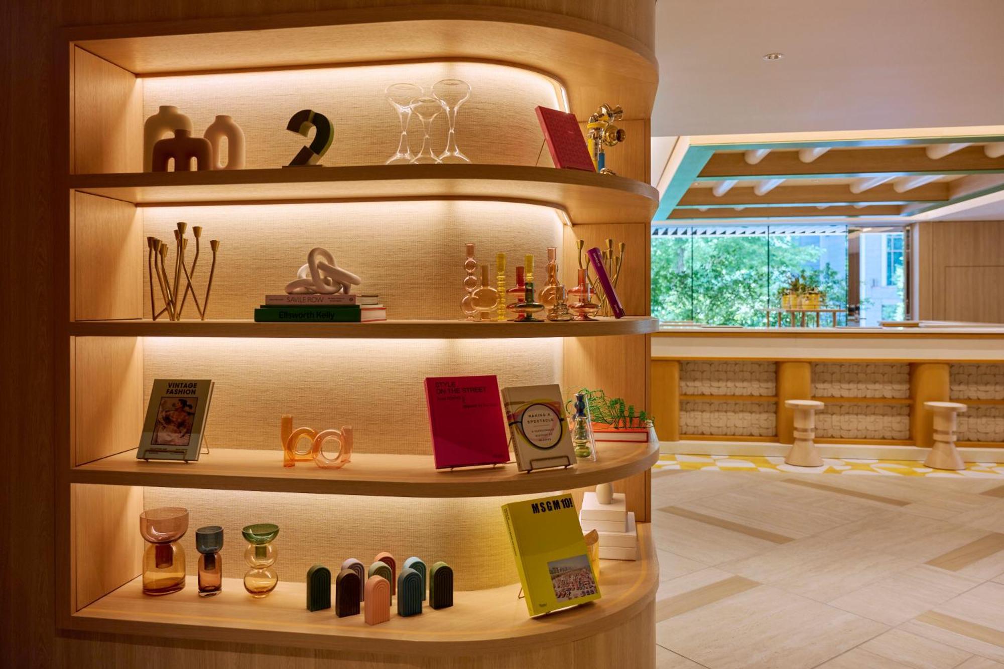 The Royal Park Hotel Ginza 6-Chome Токио Екстериор снимка